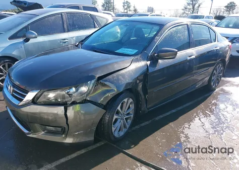 2014 Honda Accord Sport z USA, uszkodzony, nr VIN 1HGCR2F52EA064819
